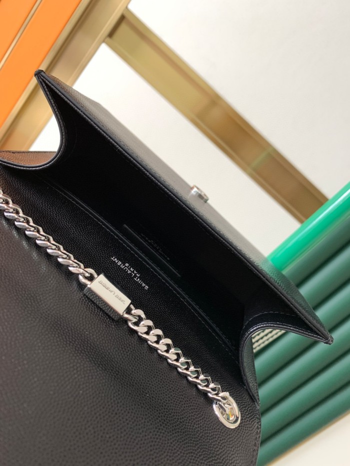 Handbags  SAINT LAURENT 469390 size 20x12.5x5 cm