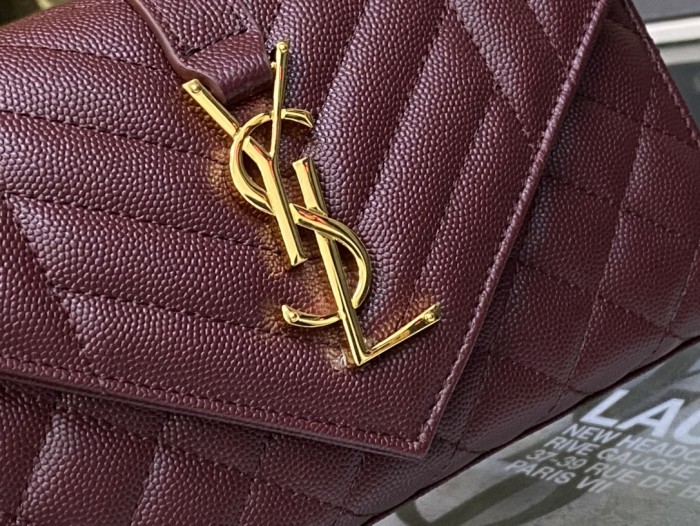 Handbags SAINT LAURENT 526286 size 22×13×6 cm