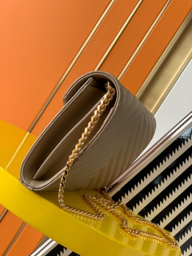 Handbags SAINT LAURENT 377828 size 22.5x14x4 cm