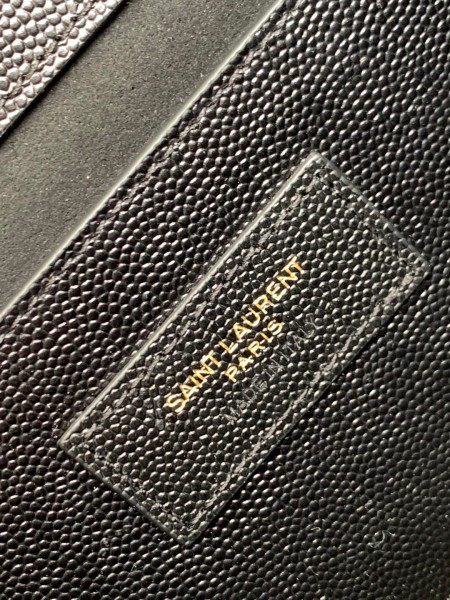 Handbags SAINT LAURENT 377829 size 24x14.5x5.5 cm