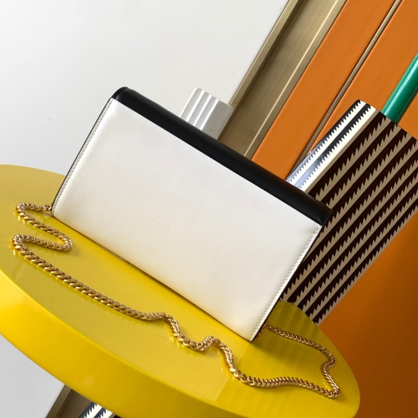 Handbags SAINT LAURENT 607788 size 19x12x4 cm