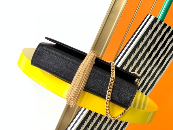 Handbags SAINT LAURENT 474366 size 20x12.5x5 cm