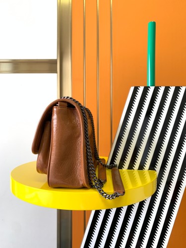 Handbags SAINT LAURENT 533037 size 22X16.5X7.5 CM