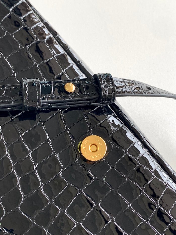 Handbags SAINT LAURENT 632014 size 26x13.5x4.5 cm