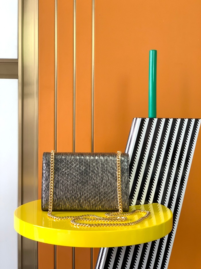 Handbags SAINT LAURENT 469390 size 20x12.5x5 cm