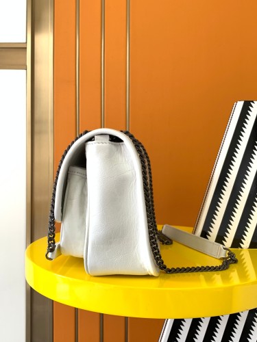 Handbags SAINT LAURENT 533037 size 22X16.5X7.5 CM