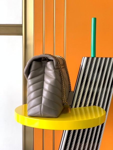 Handbags SAINT LAURENT 459749 size 31x22x10 cm