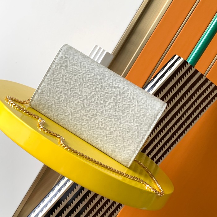 Handbags SAINT LAURENT 607788 size 19x12x4 cm