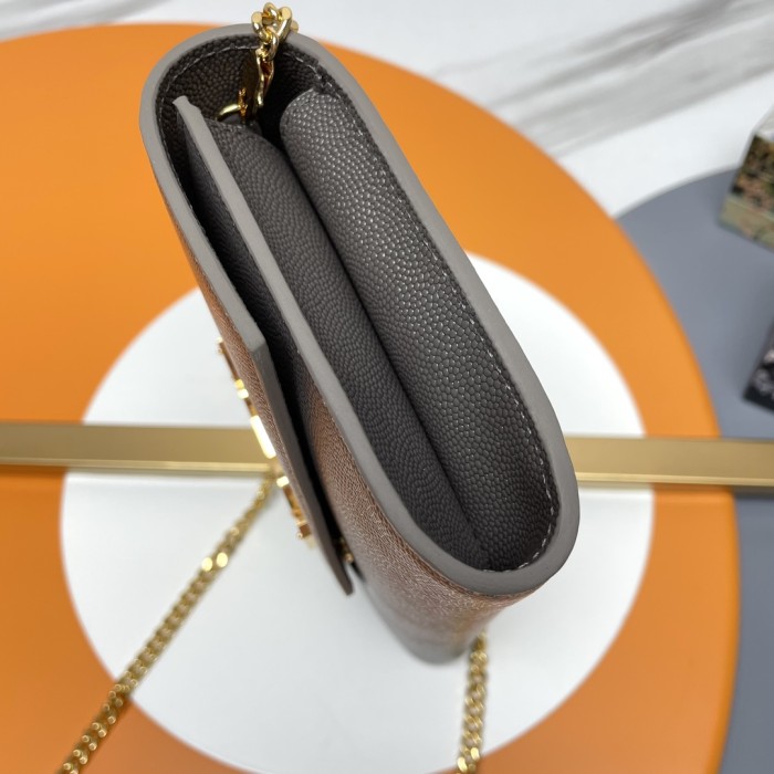 Handbags SAINT LAURENT 607788 size 19x12x4 cm