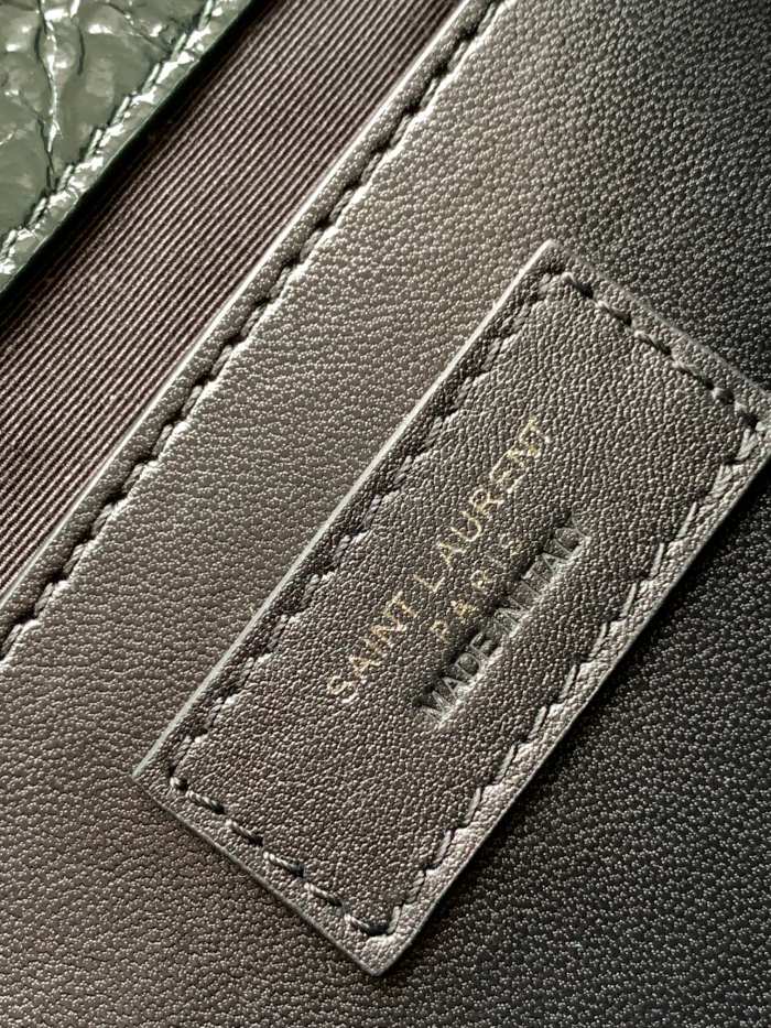 Handbags SAINT LAURENT 533037 size 22X16.5X7.5 CM