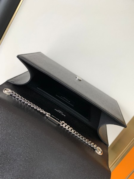 Handbags SAINT LAURENT 377829 size 24x14.5x5.5 cm