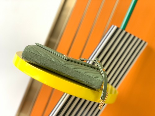 Handbags SAINT LAURENT 377828 size 22.5x14x4 cm