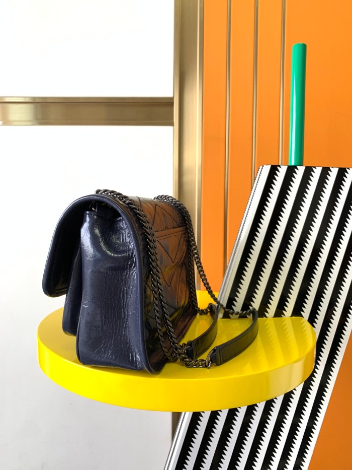 Handbags SAINT LAURENT 533037 size 22X16.5X7.5 CM