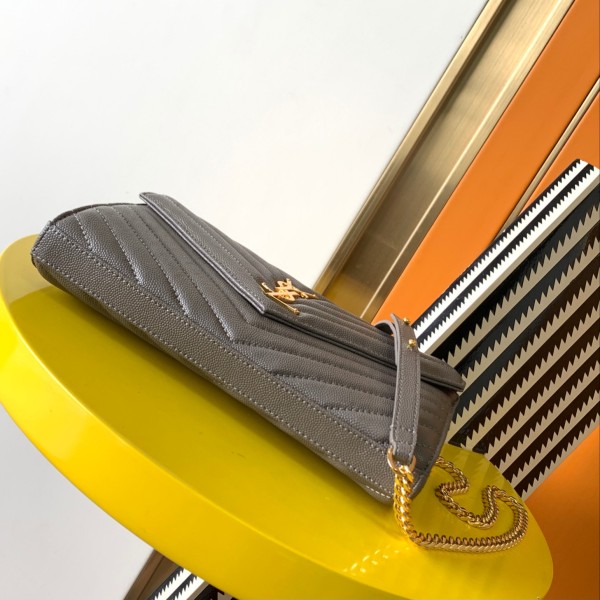 Handbags SAINT LAURENT 377828 size 22.5x14x4 cm