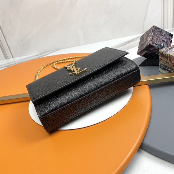 Handbags SAINT LAURENT 469390Zx size 20x12.5x5 cm