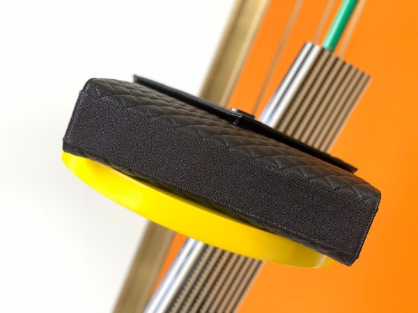 Handbags SAINT LAURENT 487198 size 31×22×7.5 cm