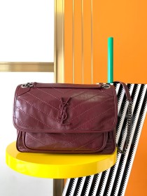 Handbags SAINT LAURENT 653158 size 28X20.5X8.5 CM