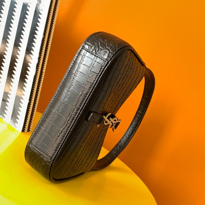 Handbags SAINT LAURENT 710318 size 19x11.5x4.5 cm