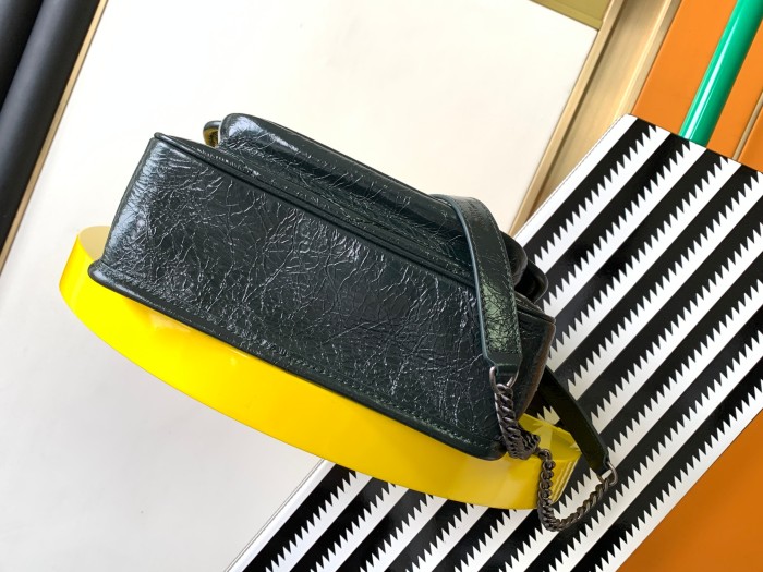 Handbags SAINT LAURENT 533037 size 22X16.5X7.5 CM