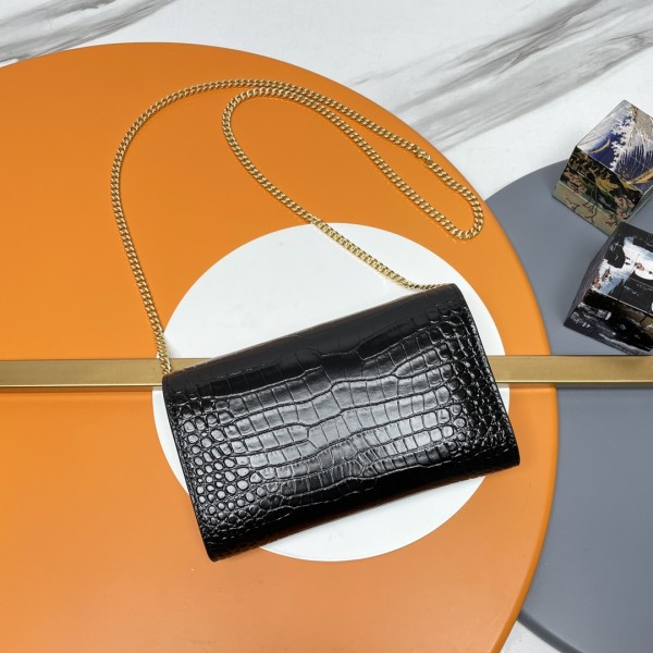 Handbags SAINT LAURENT 607788 size 19x12x4 cm