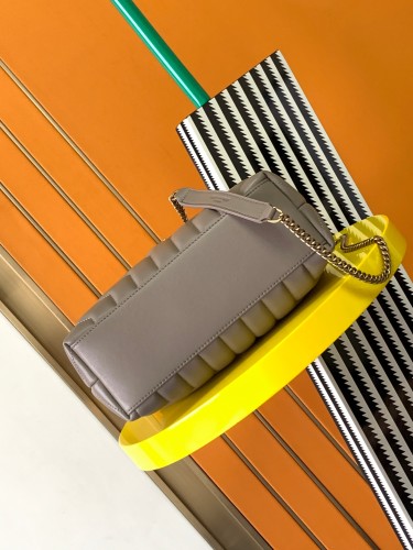 Handbags SAINT LAURENT 494699 size 25x17x9 cm