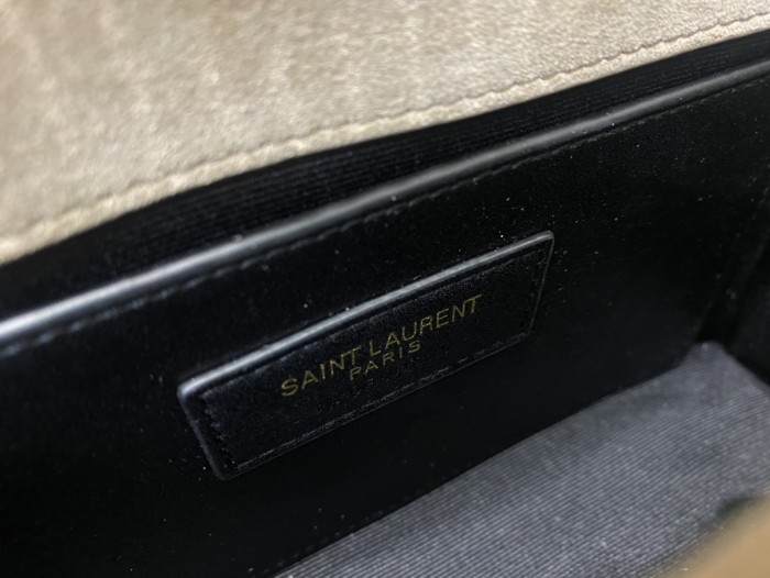 Handbags SAINT LAURENT 526286 size 22×13×6 cm