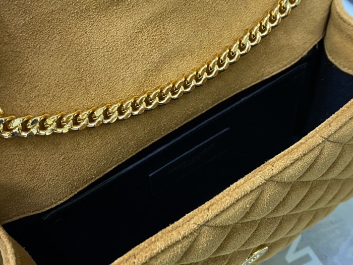 Handbags SAINT LAURENT 526286 size 22×13×6 cm