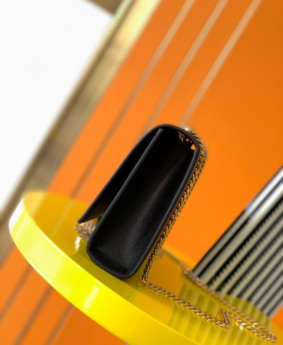 Handbags SAINT LAURENT 377829 size 24x14.5x5.5 cm