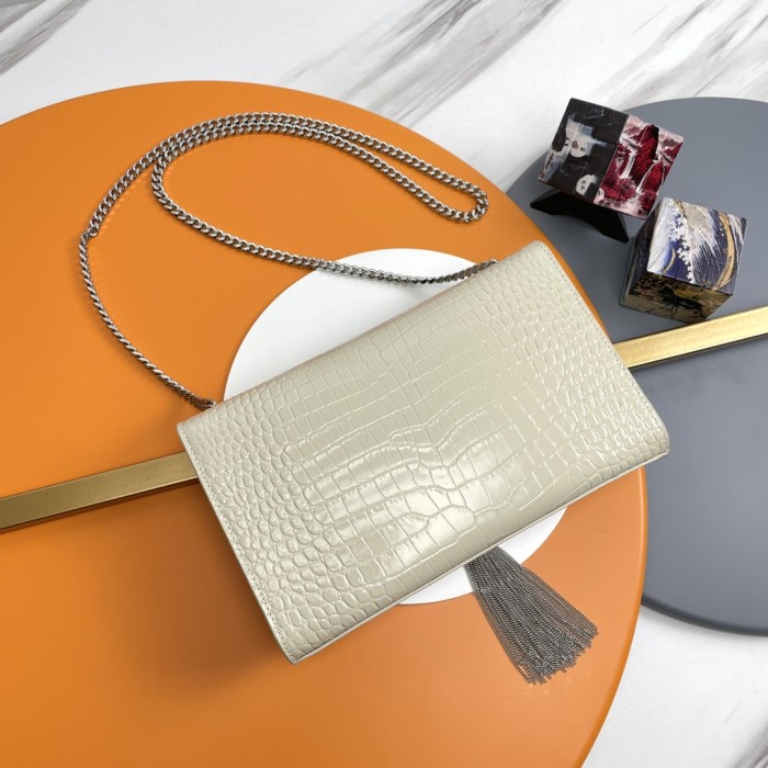 Handbags SAINT LAURENT 354119Zx size 24x14.5x5.5 cm