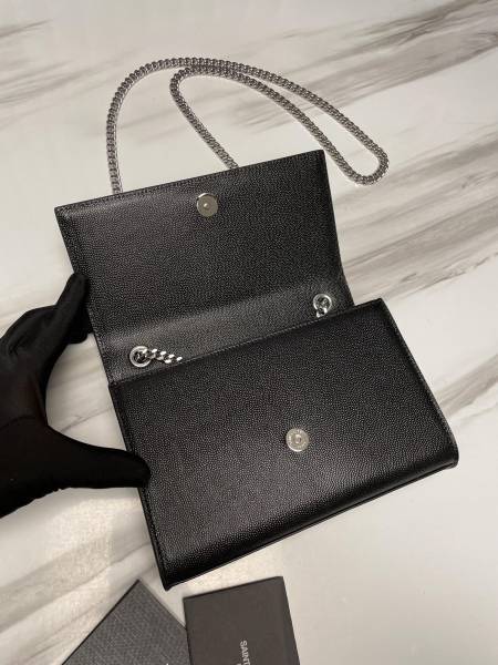 Handbags SAINT LAURENT 469390Zx size 20x12.5x5 cm