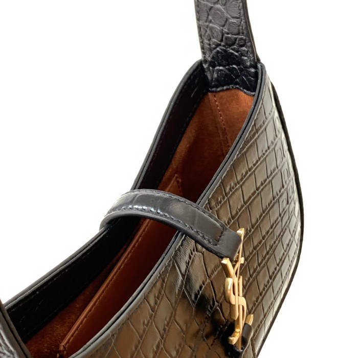 Handbags SAINT LAURENT 710318 size 19x11.5x4.5 cm