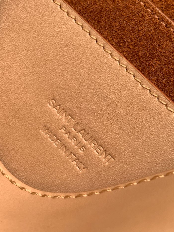 Handbags SAINT LAURENT 619740 size 18x15.5x5.5 cm