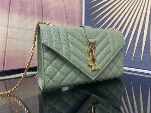 Handbags SAINT LAURENT 526286 size 22×13×6 cm