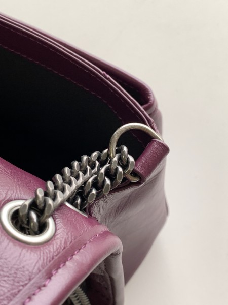 Handbags SAINT LAURENT 533037 size 22X16.5X7.5 CM