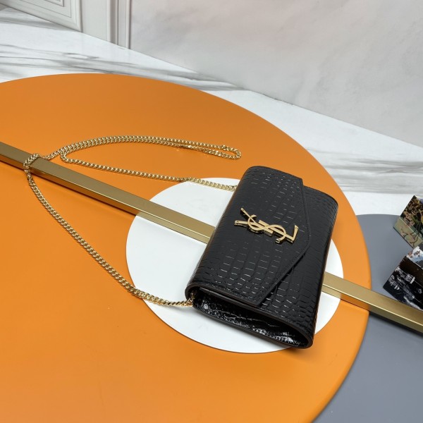 Handbags SAINT LAURENT 607788 size 19x12x4 cm