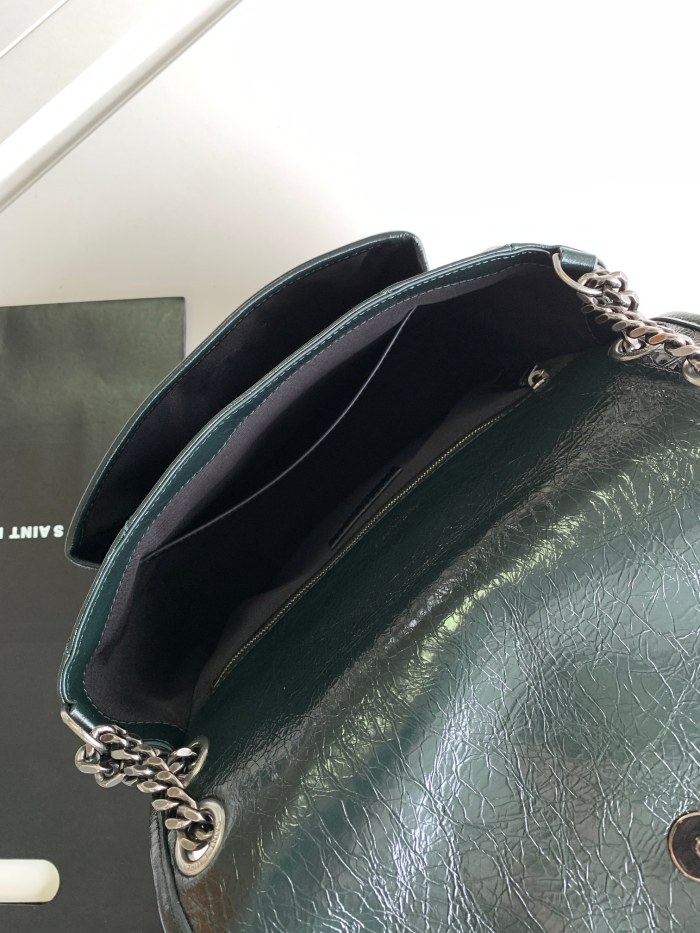 Handbags SAINT LAURENT 533037 size 22X16.5X7.5 CM