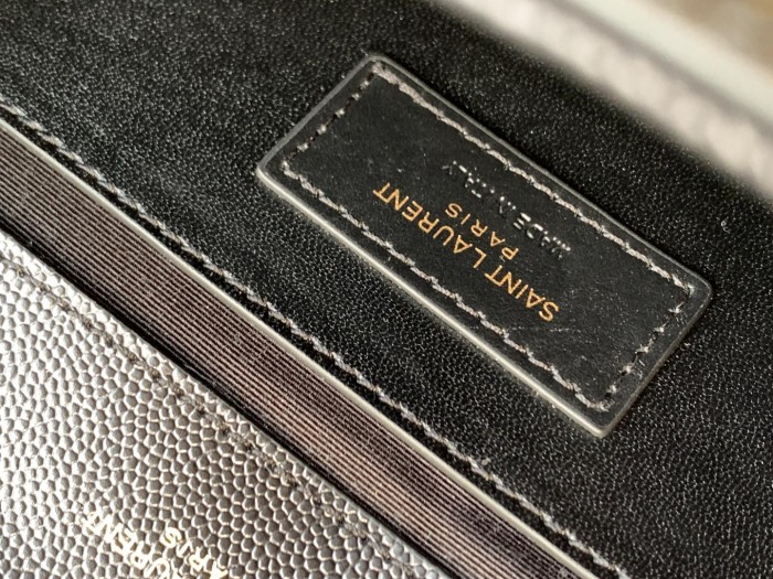 Handbags SAINT LAURENT 469390 size 20x12.5x5 cm