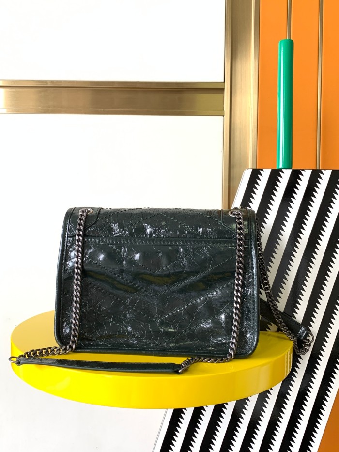 Handbags SAINT LAURENT 533037 size 22X16.5X7.5 CM