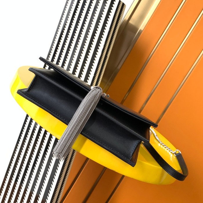 Handbags SAINT LAURENT 452159 size 19x12.5x4 cm