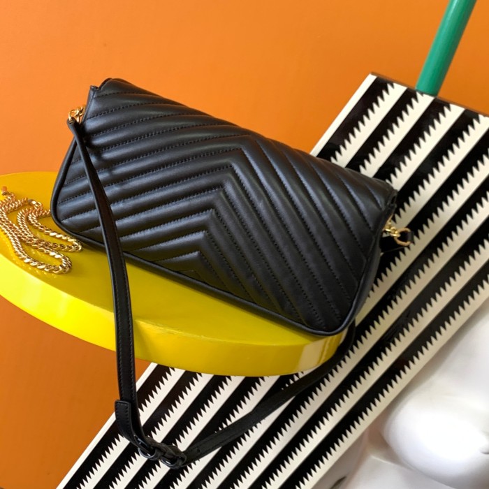 Handbags SAINT LAURENT 632014 size 26x13.5x4.5 cm