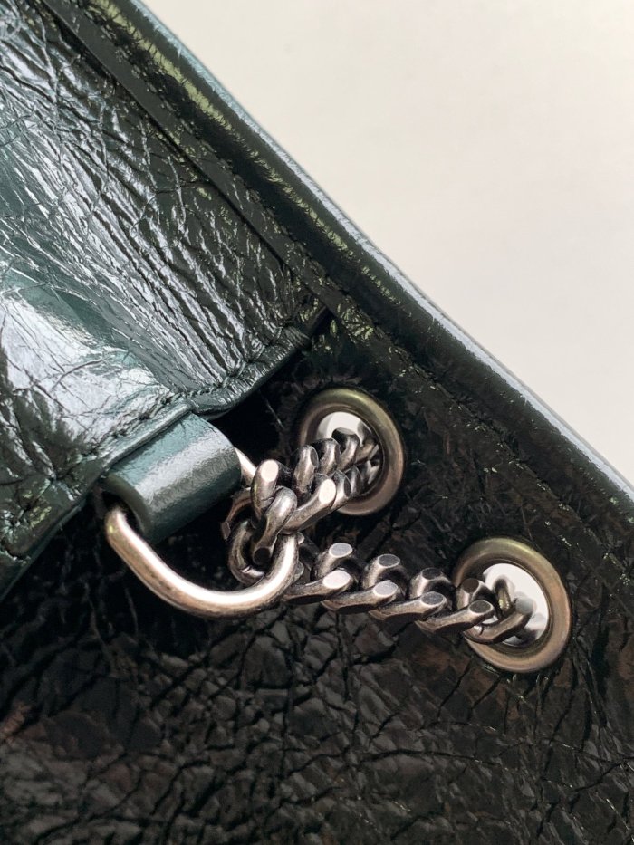 Handbags SAINT LAURENT 533037 size 22X16.5X7.5 CM