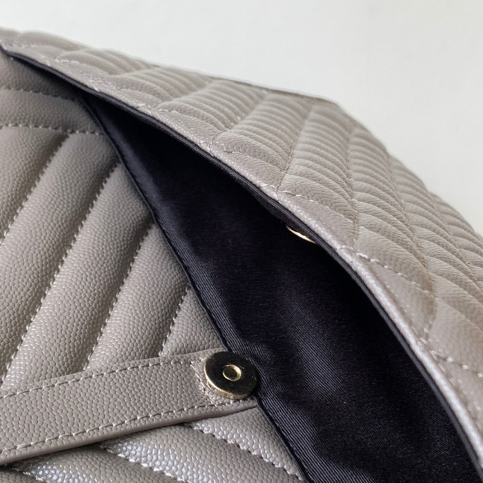 Handbags SAINT LAURENT 487198 size 31×22×7.5 cm