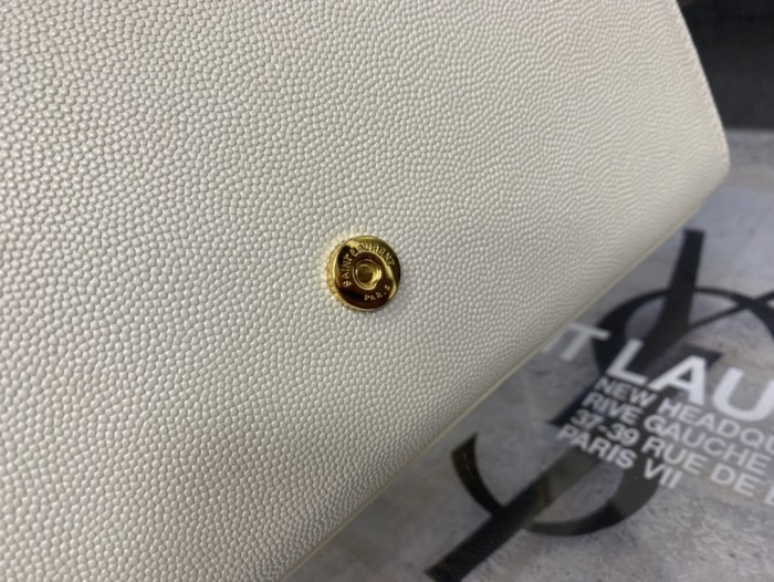 Handbags SAINT LAURENT 354021 size 24-5.5-15 cm