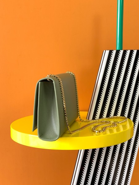 Handbags SAINT LAURENT 354021 size 20x12.5x5 cm