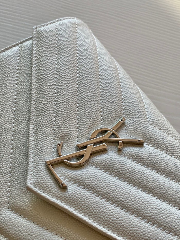 Handbags SAINT LAURENT 377828 size 22.5x14x4 cm