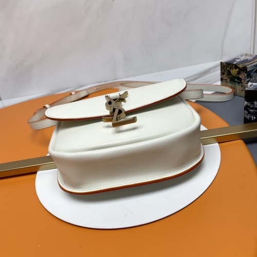 Handbags SAINT LAURENT 619740 size 18x15.5x5.5 cm