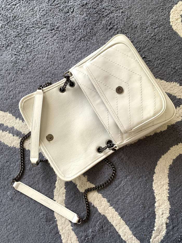 Handbags SAINT LAURENT 533037 size 22X16.5X7.5 CM