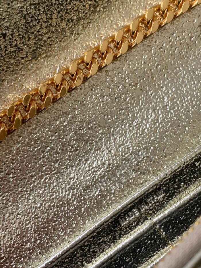 Handbags SAINT LAURENT 377828 size 22.5x14x4 cm