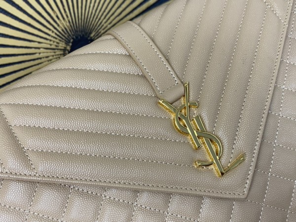 Handbags SAINT LAURENT 487198 size 31×22×7.5 cm