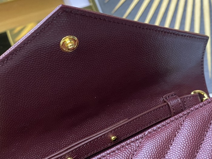 Handbags SAINT LAURENT 377828 size 22.5x14x4 cm